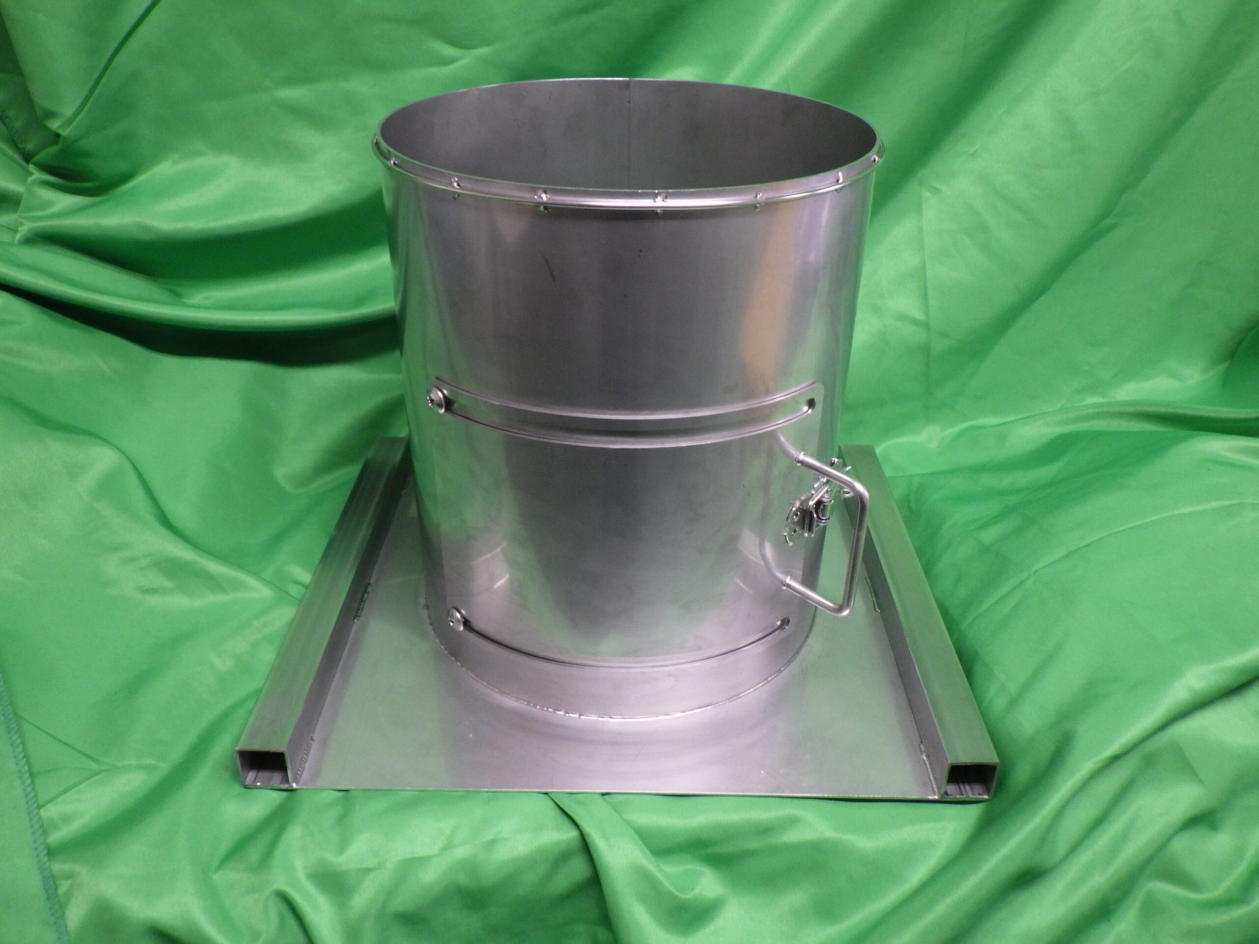 セラミックス業界向け排出治具