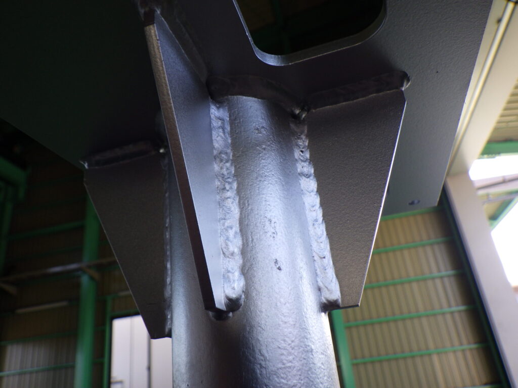 インフラ業過向け制御盤スタンド